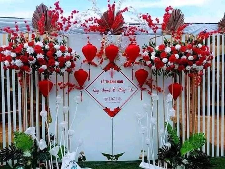 Dịch vụ trang tri phông cưới hỏi Bồ đề long biên